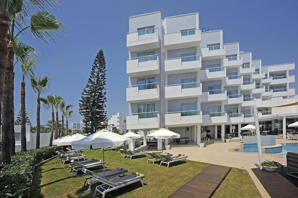 Okeanos Beach Boutique Hotel Ayia Napa Bagian luar foto