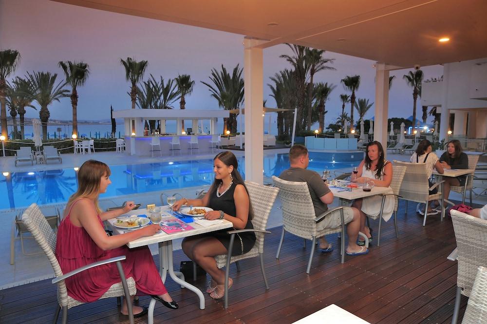 Okeanos Beach Boutique Hotel Ayia Napa Bagian luar foto